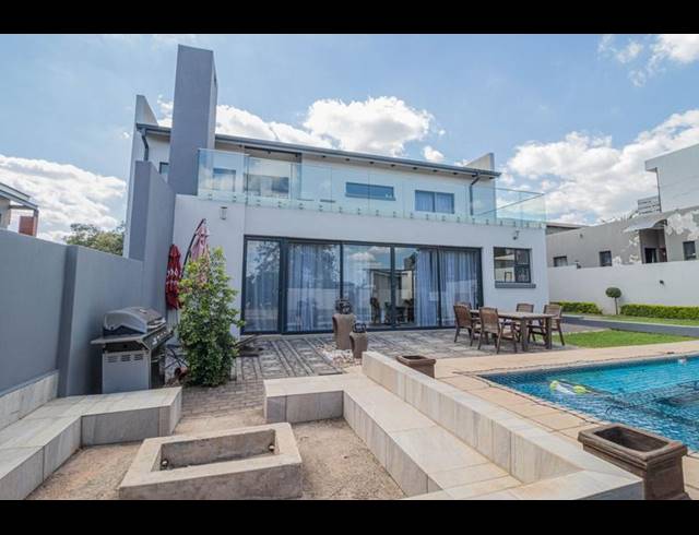 4 BEDROOM HOUSE FOR SALE IN MIDSTREAM RIDGE